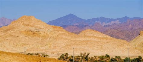 Is Mount Sinai Jabal al-Lawz or Jabal Maqla? - Jabal Maqla