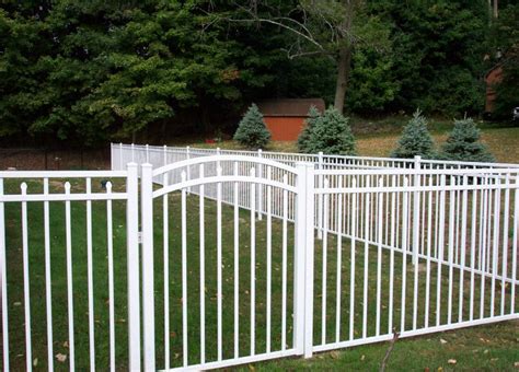 Aluminum Fences - Ketcham FenceKetcham Fence