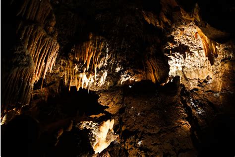 Limestone caves - Csu