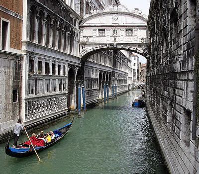 Venice's Bridge of Sighs Restored | ITALY Magazine