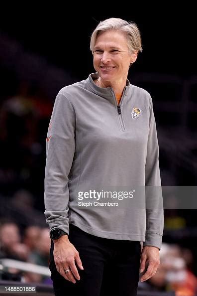 Head coach Vanessa Nygaard of the Phoenix Mercury looks on during the... News Photo - Getty Images