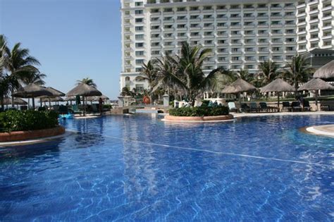 Pool - Picture of JW Marriott Cancun Resort & Spa, Cancun - TripAdvisor