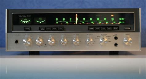 Sansui 7000 Solid State AM/FM Stereo Tuner Amplifier • Power output ...