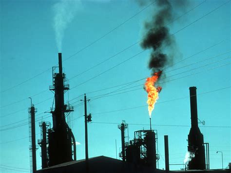 Oil Refineries Create Air Pollution | Center for Science Education