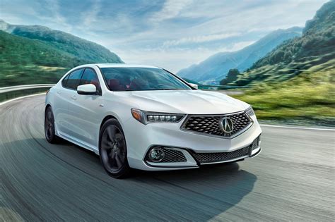 2018 Acura TLX First Look | Edmunds