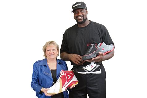 Shaq Shoots for Shoe Comeback – Footwear News