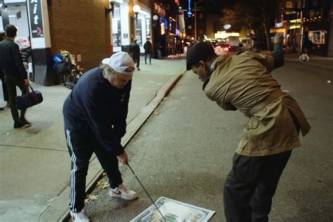 New documentary about a NYC street golfer nicknamed "Tiger Hood" is surprisingly beautiful ...