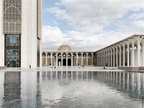 Große Moschee Algier: deutsche Architektur in fremder Kultur