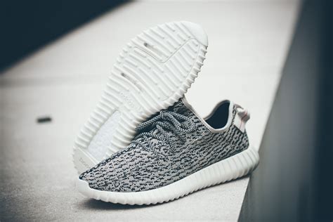 Adidas x Kanye West Yeezy Boost 350 - Nouvelles Images | WAVE®