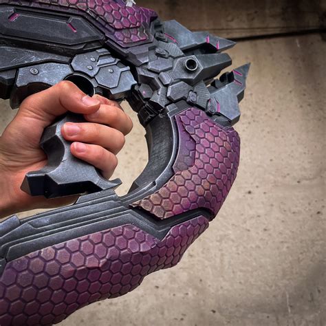 3D file Halo Needler Prop Replica Halo 3 Halo 4 Cosplay 😇・3D printing design to download・Cults