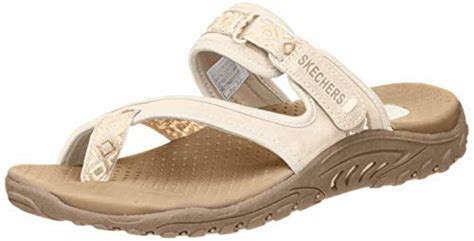 Best Orthopedic Sandals For Bunions, According To Podiatrists