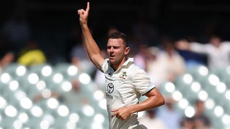 Hazlewood sends bails flying for 11th Test five-for