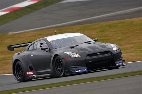 2009 Nissan GT-R FIA-GT1 | | SuperCars.net