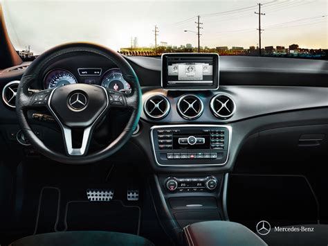 2014 Mercedes CLA Photo Gallery Photo Gallery (Mercedes-CLA45-AMG-Interior-5) | eMercedesBenz