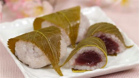 Sakura Mochi | Recetas japonesas, Dulces japoneses, Arroz glutinoso