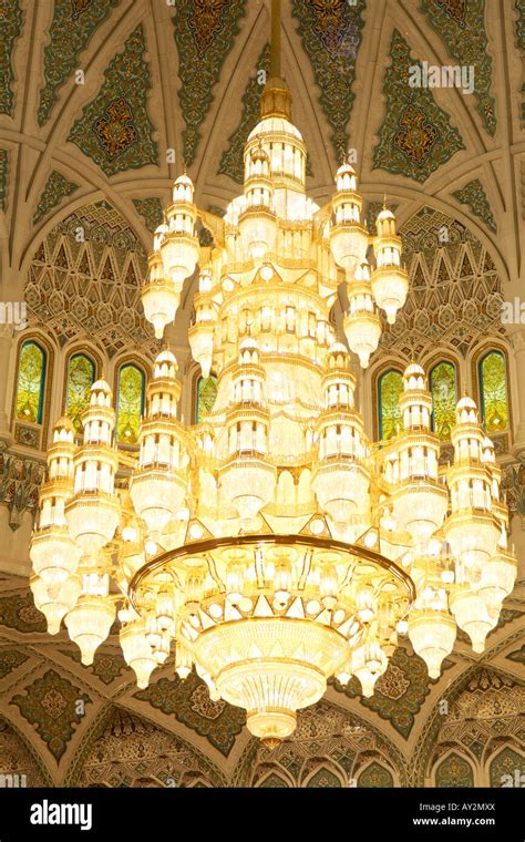 Sultan qaboos grand mosque chandelier hi-res stock photography and images - Alamy