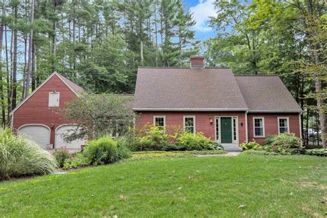 Amherst, NH Real Estate - Amherst Homes for Sale | realtor.com®