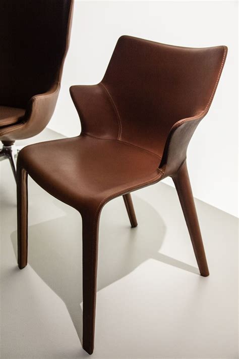 Leather Dining Chairs Prove Elegance Is Timeless