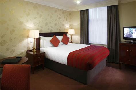 Imperial Hotel Cork, Cork | AerLingusVacationStore.com