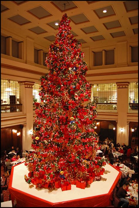 Walnut Room Christmas Tree Panoramic | The famous three stor… | Flickr