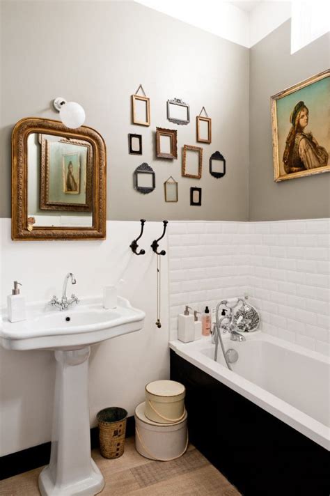 Affordable Bathroom Wall Decor Ideas For Modern Lifestyles