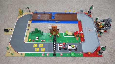 [MOC] Mario Kart Track with Modded RC Karts - LEGO Licensed ...