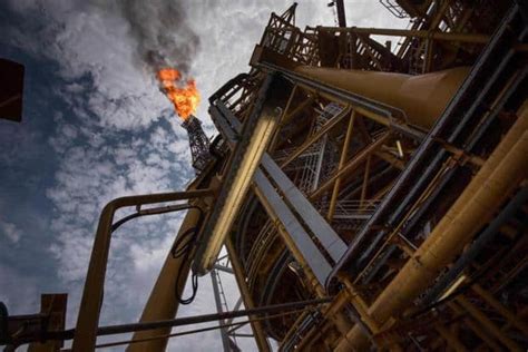 Brent oil price sinks to $59.49 after OPEC delays output decision