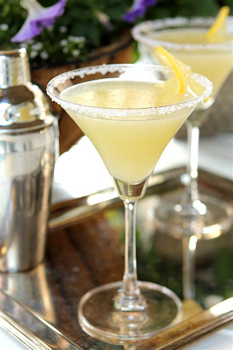 The BEST Lemon Drop Martini | Creative Culinary