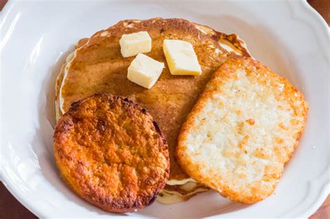 Simple Stay-home Recipes: McDonald’s Hotcakes Under 30 Mins