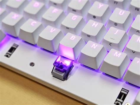 Razer Huntsman Mini review: A tiny but efficient minimalist keyboard ...