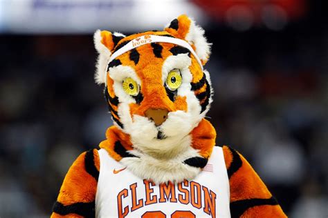 10 creepiest mascots in the 2019 NCAA Tournament - WTOP News