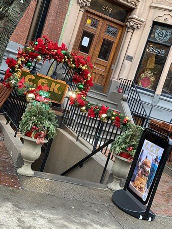 CRAZY GOOD KITCHEN (C.G.K ON NEWBURY), Boston - Back Bay - Updated 2023 ...