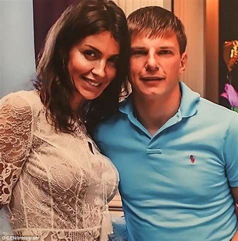 Former Arsenal man Andrey Arshavin to split from wife | Daily Mail Online