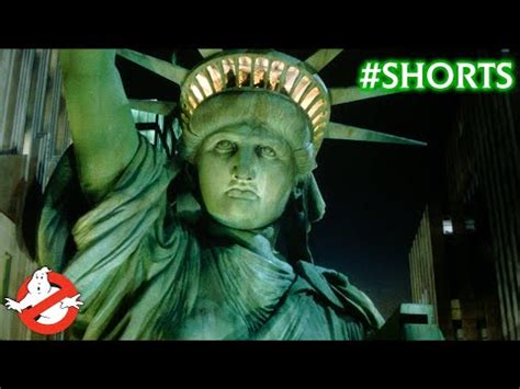 Take a Stroll with the Statue of Liberty Through NYC! 🗽 | GHOSTBUSTERS II #shorts - YouTube