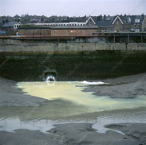 Industrial water pollution - Stock Image - E820/0249 - Science Photo Library