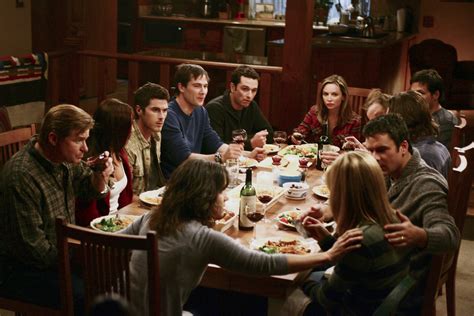 Brothers & Sisters: 1x07 Episode Stills - Luke Macfarlane Photo ...