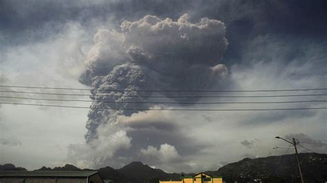 St Vincent volcano: Around 16,000 people flee communities after eruption of La Soufriere | World ...