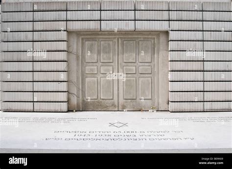 Vienna, Austria. Holocaust Memorial 'The Nameless Library' by Rachel ...