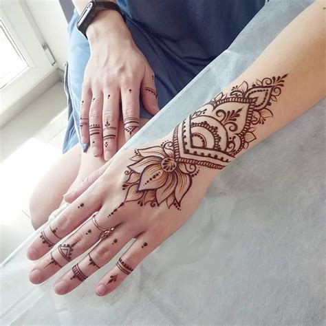 DIVAWOO 12 Sheet Henna Tattoo Stencils, Hand Temporary Tattoo Stickers ...