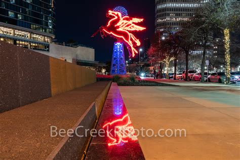 Dallas Red Pegasus Night Reflection | 02-24-22