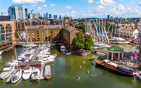 Blackstone tests the water on £500m St Katharine Docks sale - React News