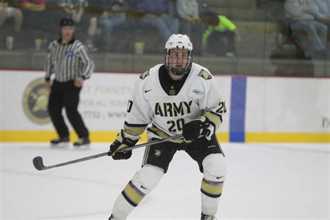 USMA Men's Hockey forces a draw at Canisius | Article | The United States Army