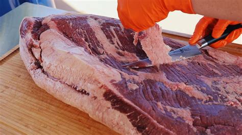 How to Trim a Brisket, Step by Step Guide | Hey Grill, Hey Iron Skillet Steak, Beef Brisket ...