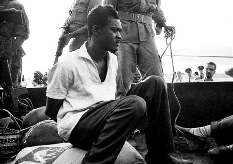 Os detalhes arrepiantes do assassinato de Patrice Lumumba e como ele foi dissolvido em ácido ...