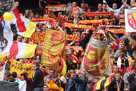 Des supporters "fabuleux" - RC Lens - Match - RCLENSOIS