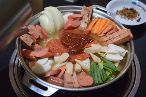 Menu Masakan Korea Otentik Di Restoran Seoul Palace Semarang | Masakan ...