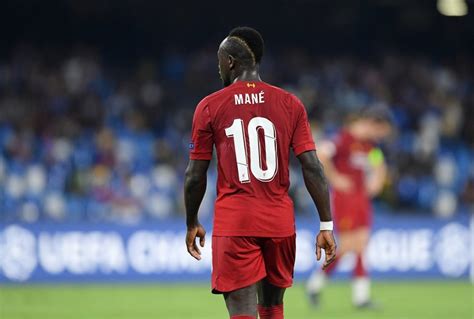 Sadio Mane Injury Scares Liverpool Fans - EssentiallySports