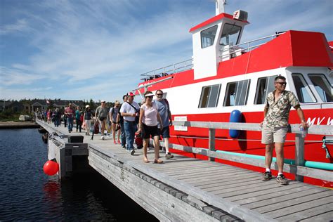 Western Brook Pond Boat Tour | Boat tours, Gros morne national park ...