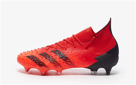 Boot Review: adidas Predator Freak.1 — SoccerTAKE