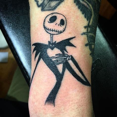 UPDATED: 40 Nightmare Before Christmas Tattoos | Christmas tattoo, Nightmare before christmas ...